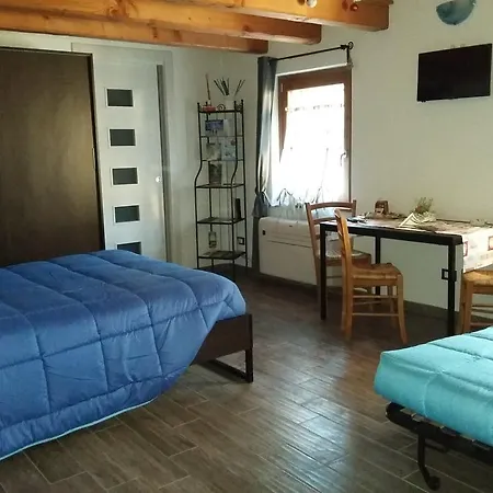 Апартаменты Casa Vacanze Di Andrea Аоста