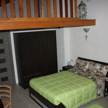 Casa Vacanze Di Andrea * Аоста